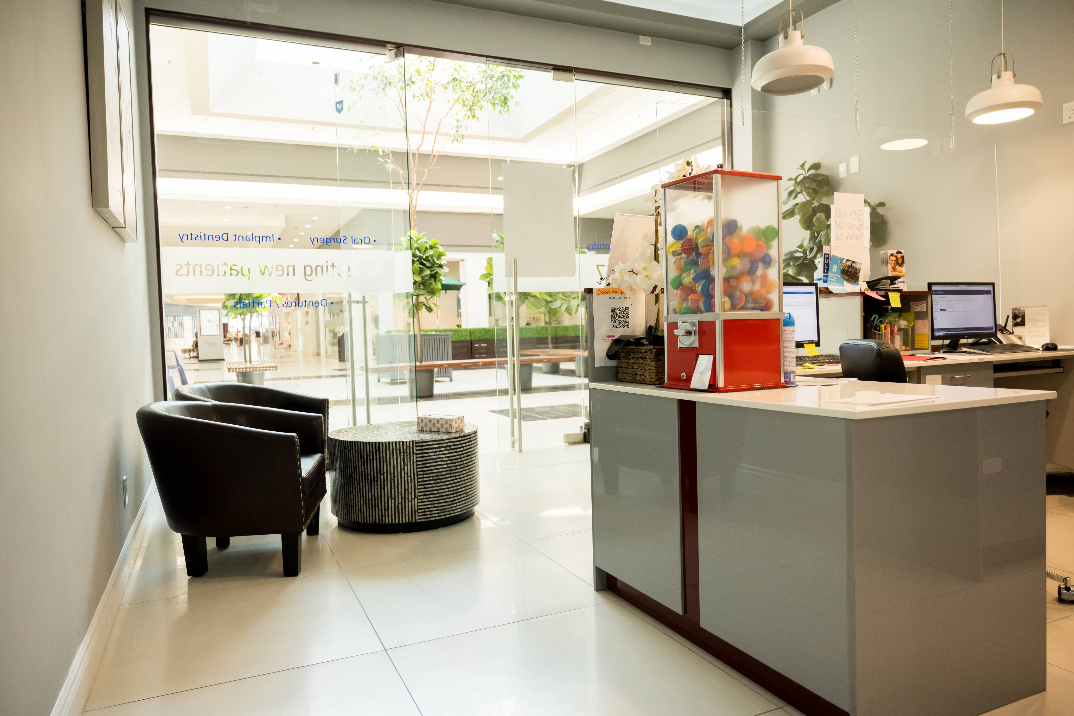 Monarch Dentistry - Waterloo dental clinic in Waterloo - Photo 2